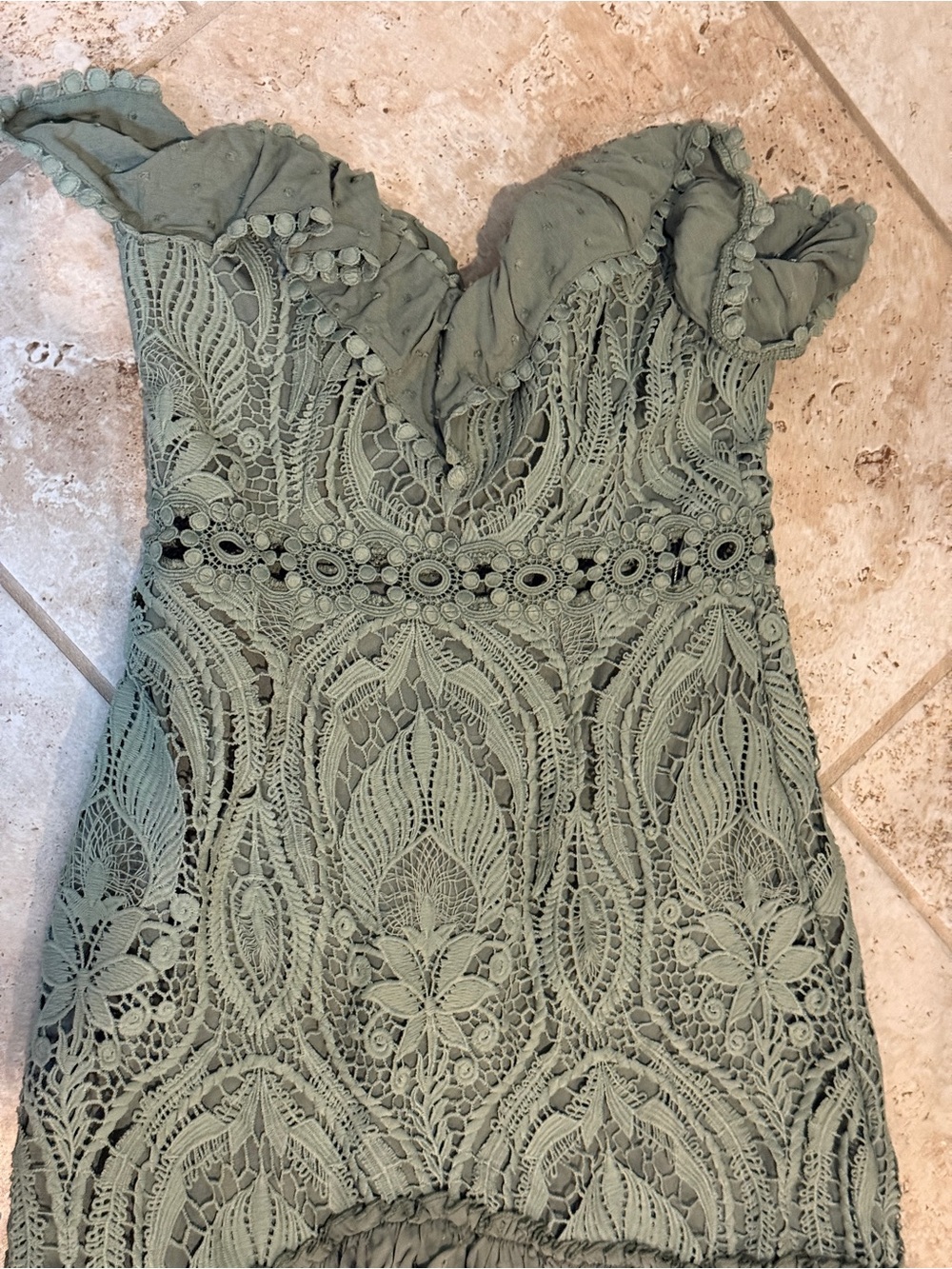 Selfie Leslie Mae Sweetheart Crochet Strapless Ruffled Lace Mini Dress - Picture 8 of 11